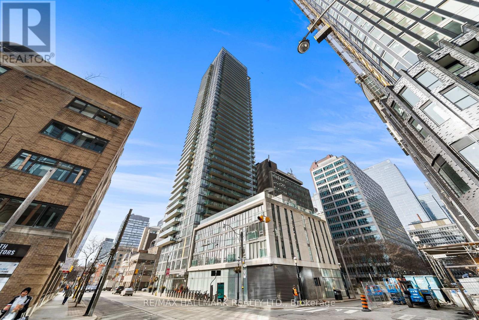 1105 - 33 LOMBARD STREET, Toronto, Ontario