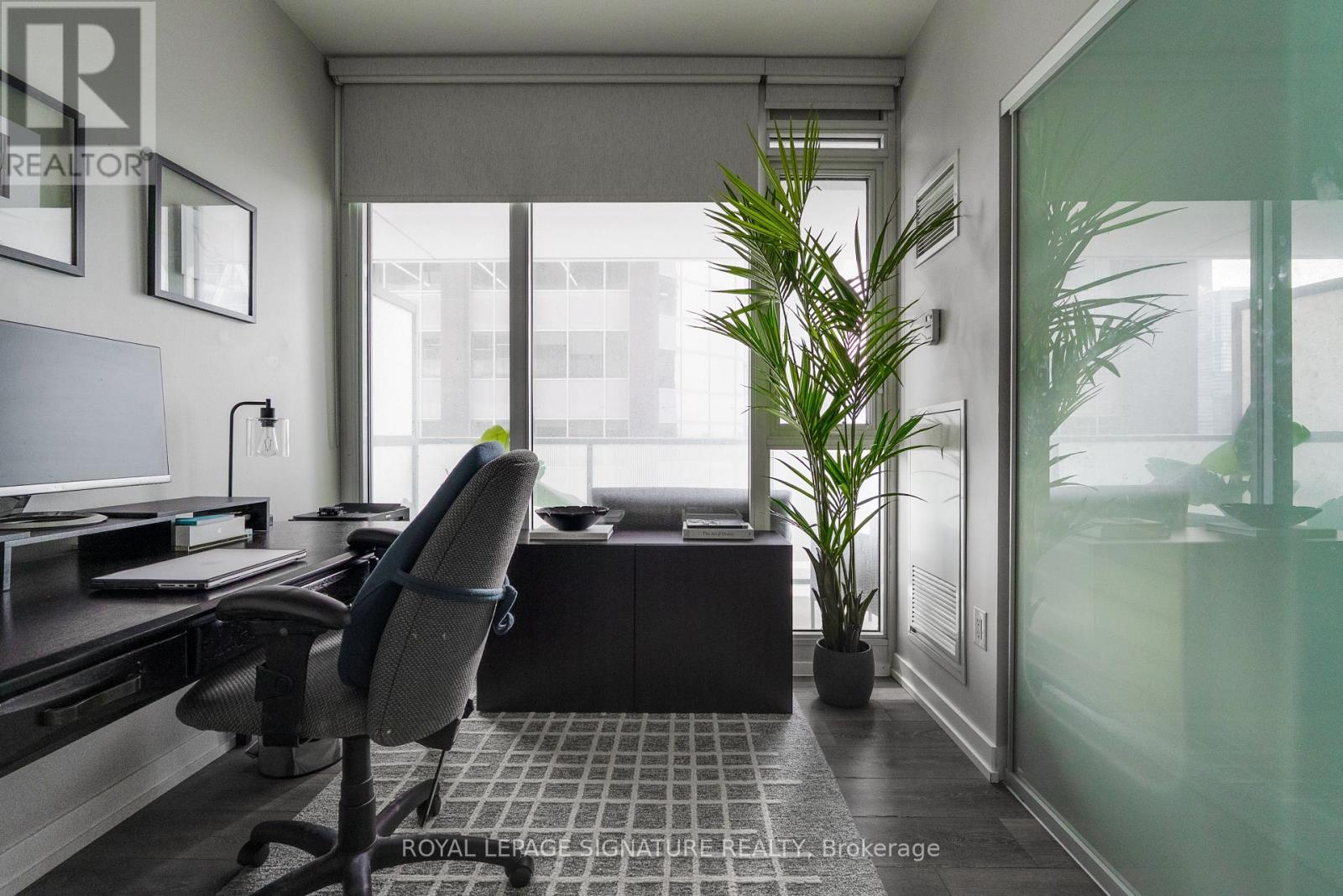 2503 - 426 University Avenue, Toronto (University), Ontario  M5G 1S9 - Photo 12 - C12928816