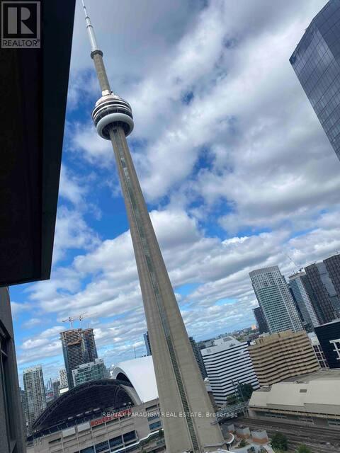 3703 - 30 Grand Trunk Crescent, Toronto (Waterfront Communities), Ontario  M5J 3A4 - Photo 9 - C12928898