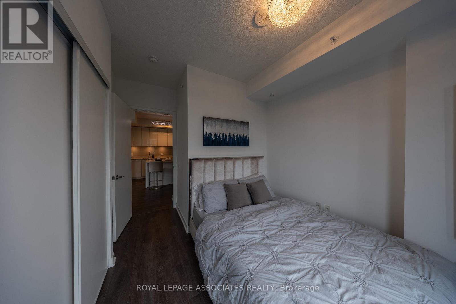 5206 - 125 Blue Jays Way, Toronto (Waterfront Communities), Ontario  M5V 0N5 - Photo 21 - C12928900