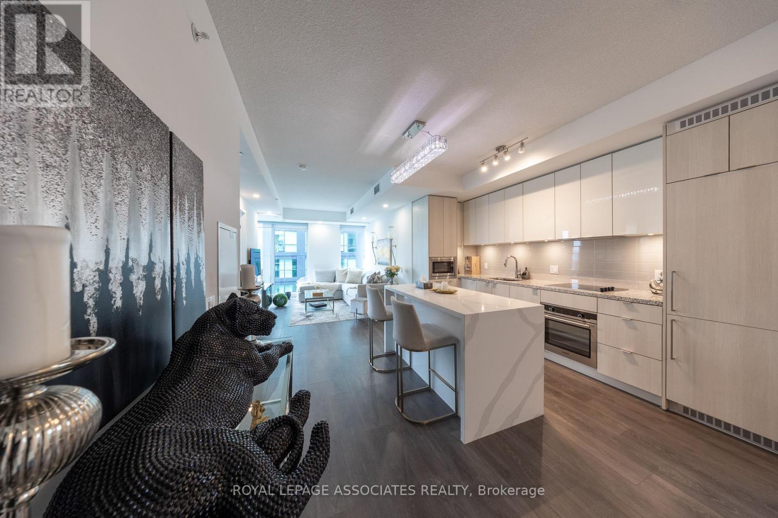 5206 - 125 Blue Jays Way, Toronto (Waterfront Communities), Ontario  M5V 0N5 - Photo 5 - C12928900