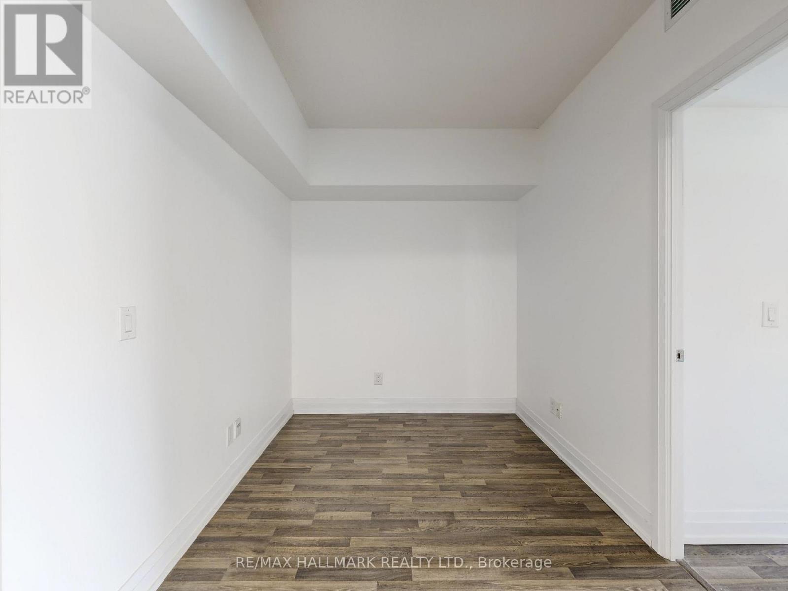 1207 W - 565 Wilson Avenue, Toronto (Clanton Park), Ontario  M3H 0C6 - Photo 11 - C12928902