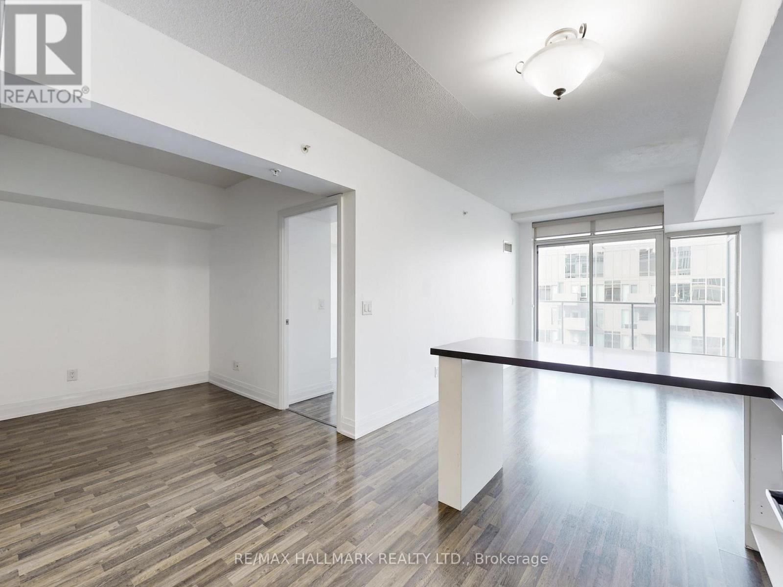 1207 W - 565 Wilson Avenue, Toronto (Clanton Park), Ontario  M3H 0C6 - Photo 8 - C12928902