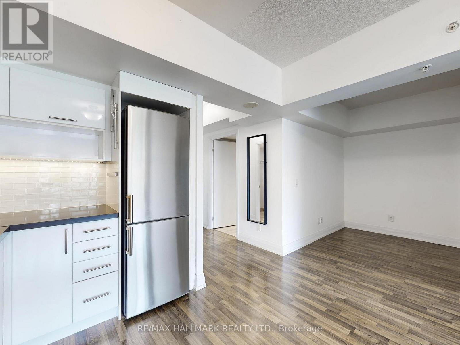 1207 W - 565 Wilson Avenue, Toronto (Clanton Park), Ontario  M3H 0C6 - Photo 9 - C12928902