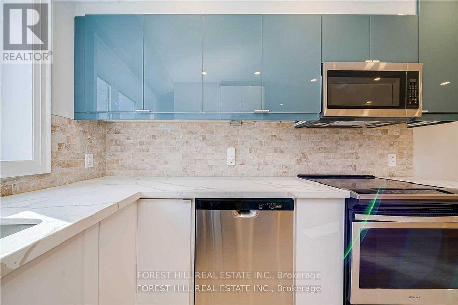 Upper - 63 Argyle Street, Toronto (Trinity-Bellwoods), Ontario  M6J 1N8 - Photo 7 - C12928926