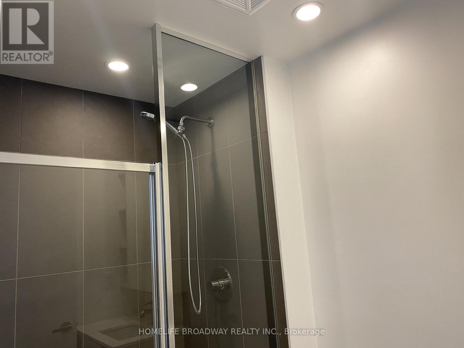 820 - 170 Sumach Street, Toronto (Regent Park), Ontario  M5A 0C3 - Photo 10 - C12928936