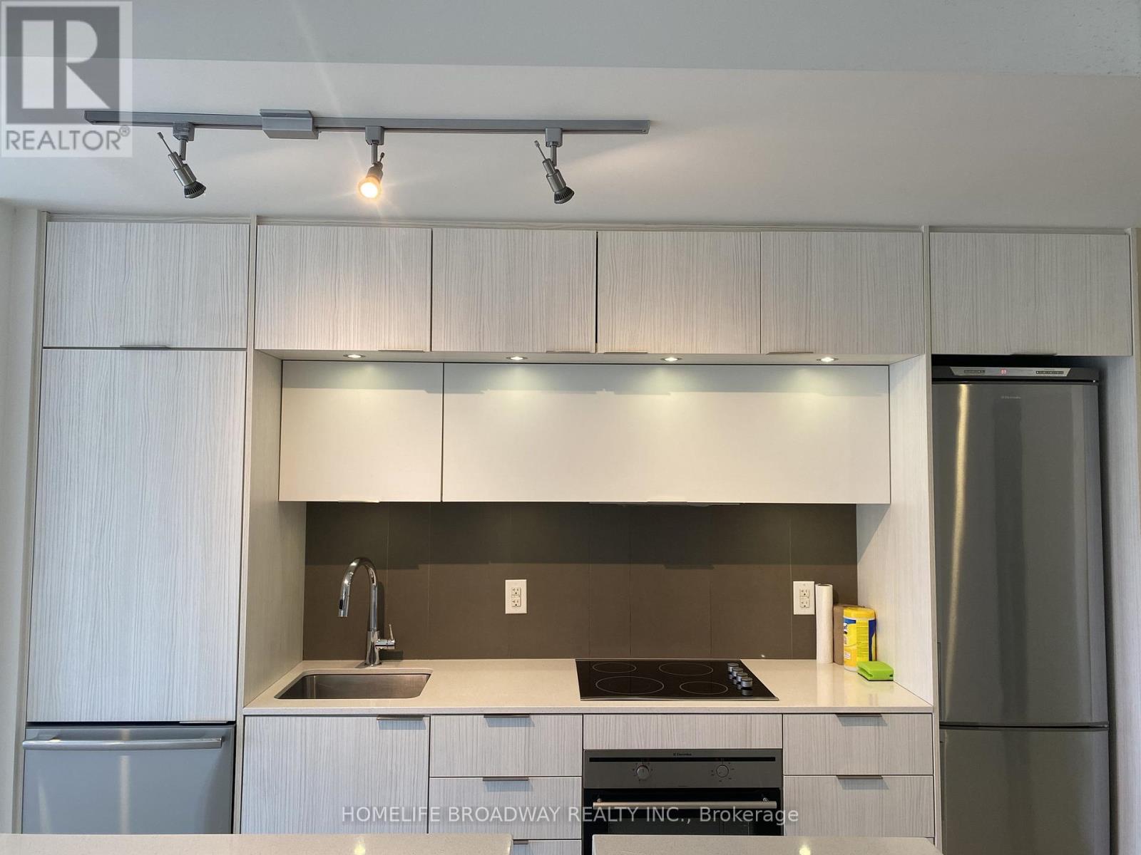 820 - 170 Sumach Street, Toronto (Regent Park), Ontario  M5A 0C3 - Photo 24 - C12928936