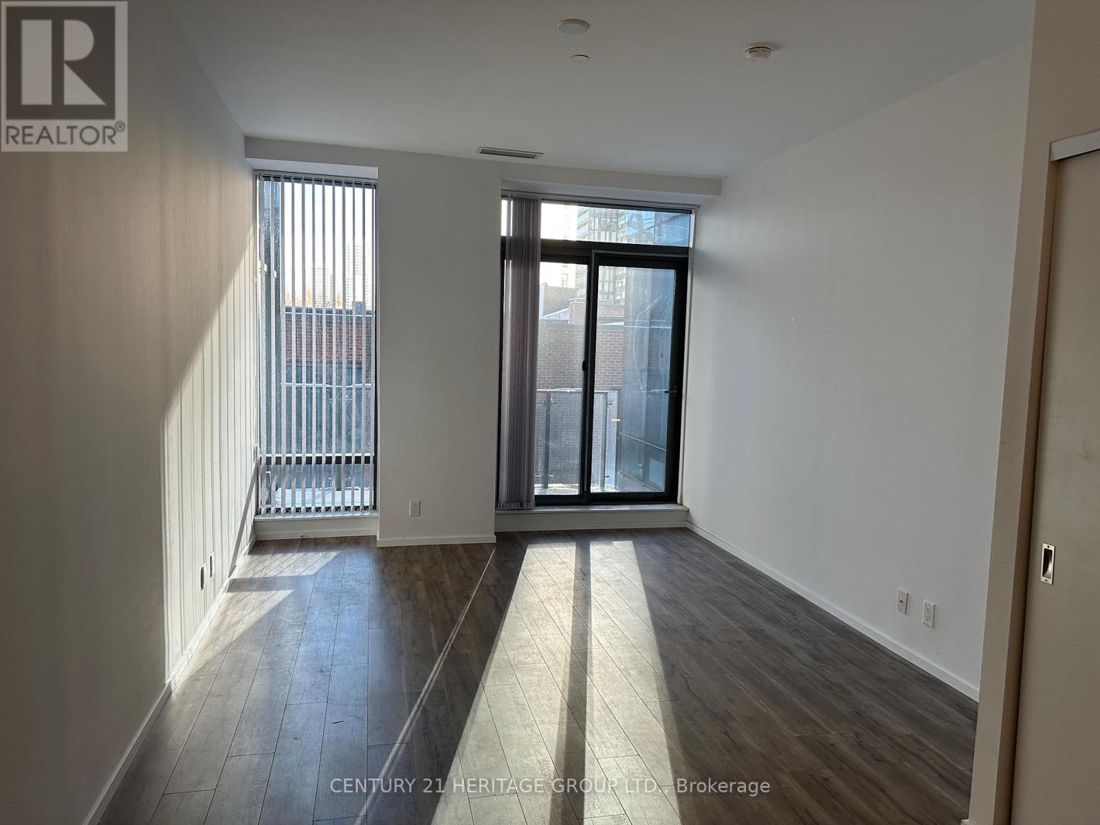 324 - 5 St Joseph Street, Toronto (Bay Street Corridor), Ontario  M4Y 0B6 - Photo 3 - C12928982