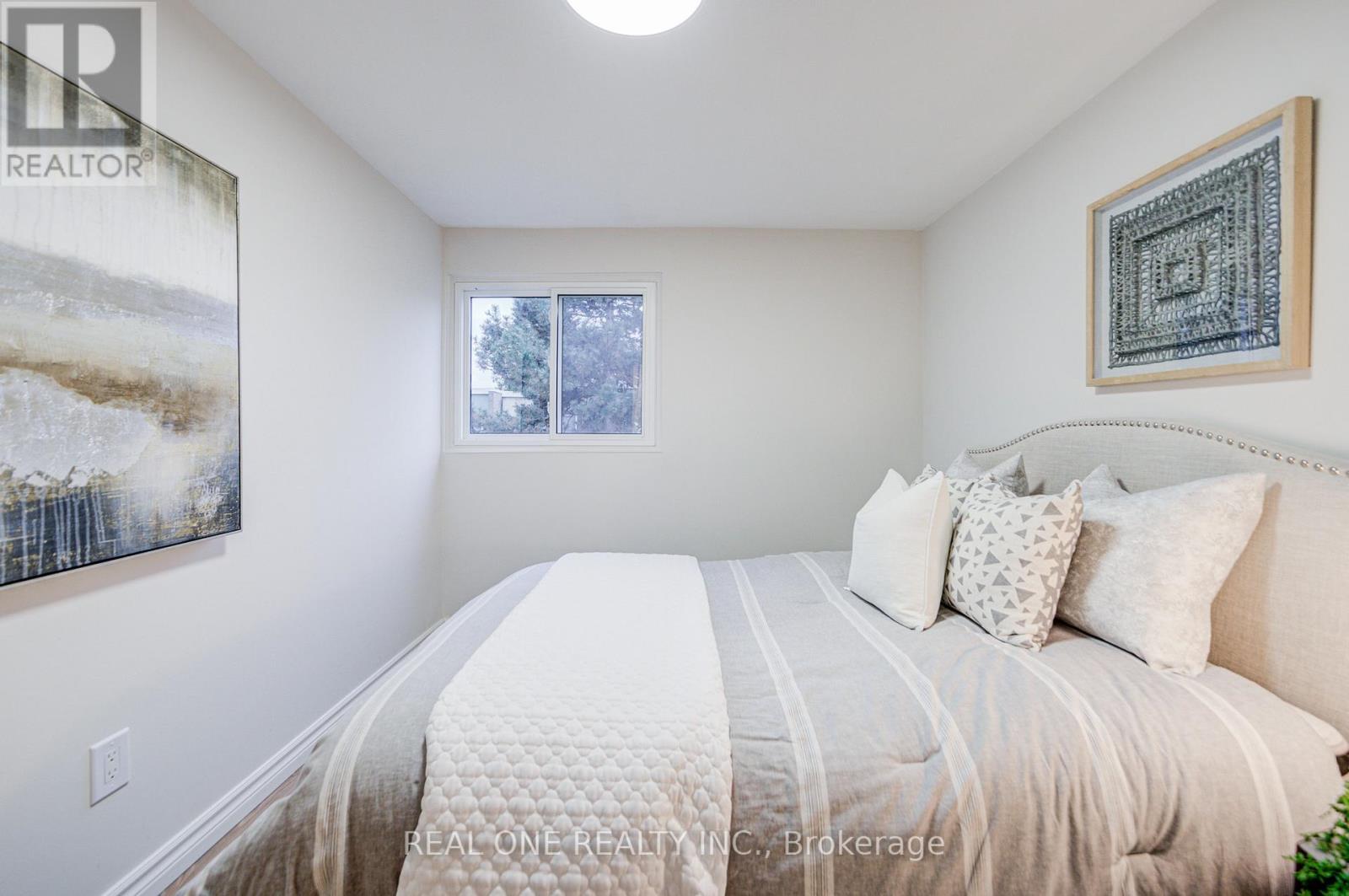 81 Elsa Vine Way, Toronto (Bayview Village), Ontario  M2J 4H8 - Photo 27 - C12929042