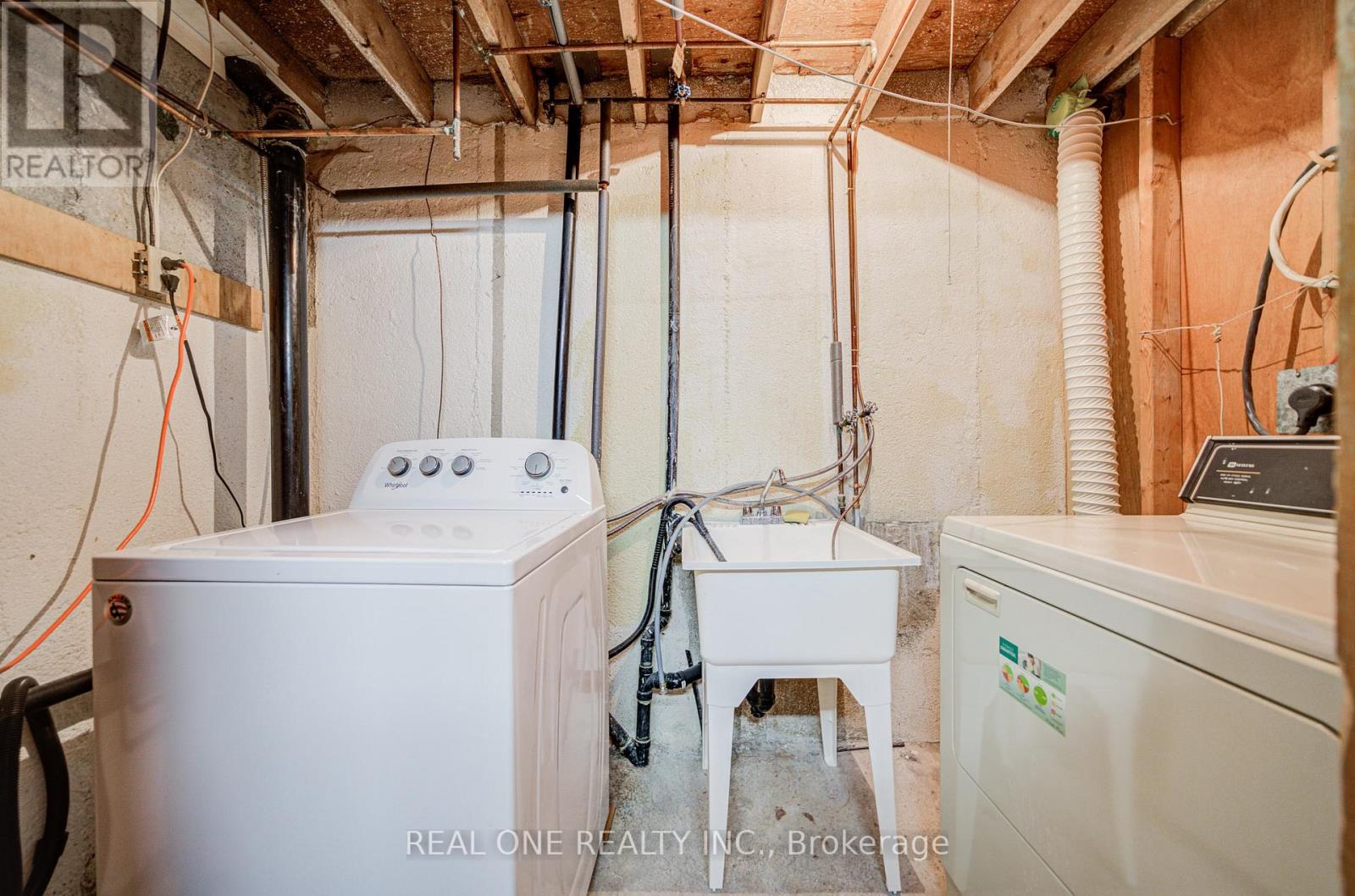 81 Elsa Vine Way, Toronto (Bayview Village), Ontario  M2J 4H8 - Photo 32 - C12929042