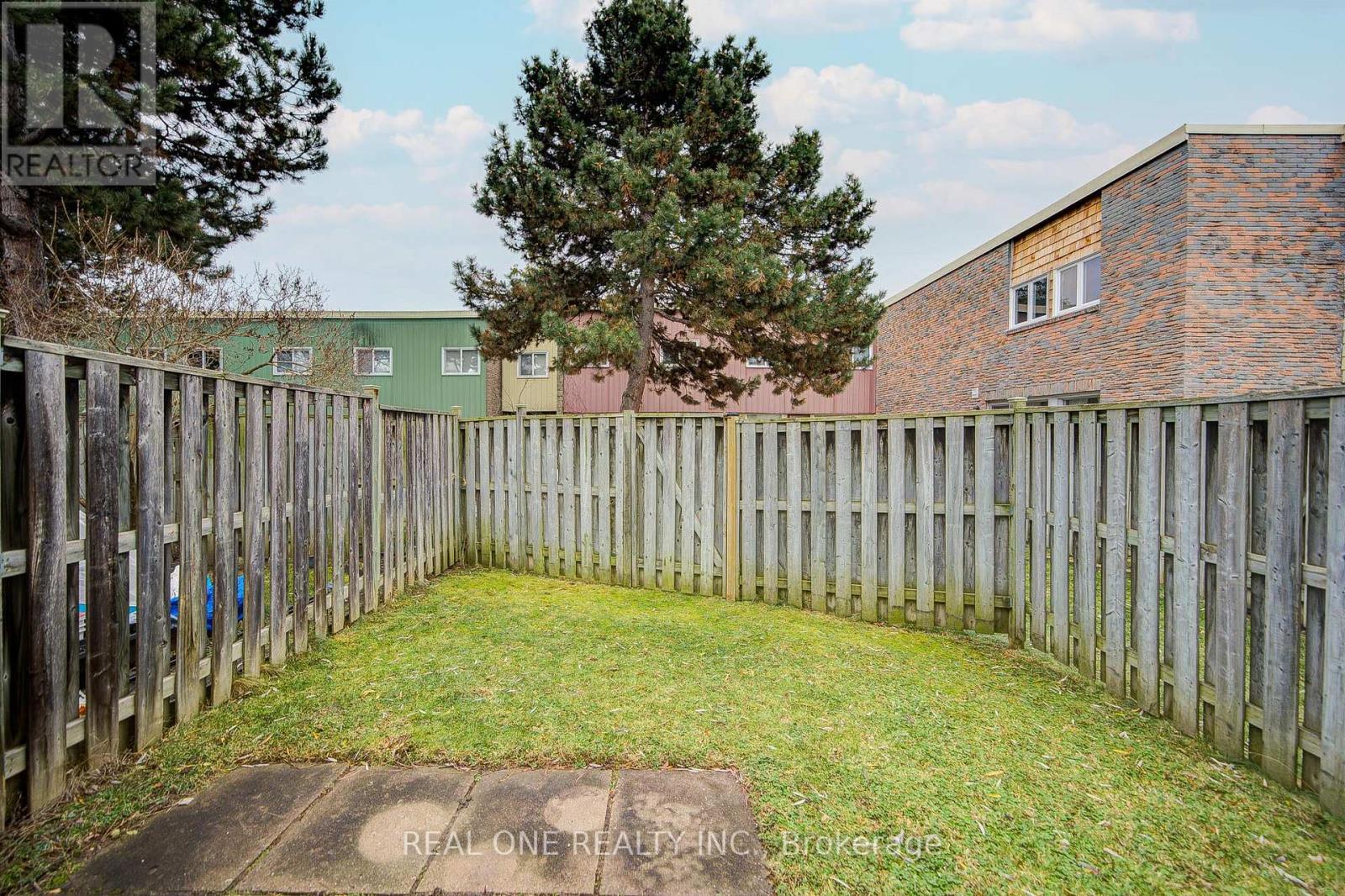 81 Elsa Vine Way, Toronto (Bayview Village), Ontario  M2J 4H8 - Photo 35 - C12929042