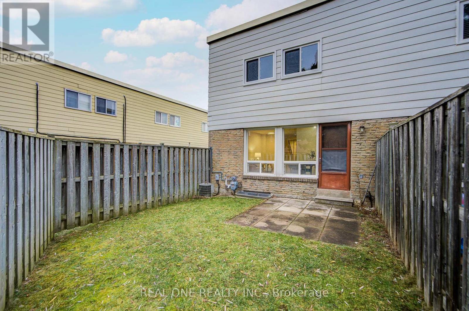 81 Elsa Vine Way, Toronto (Bayview Village), Ontario  M2J 4H8 - Photo 36 - C12929042