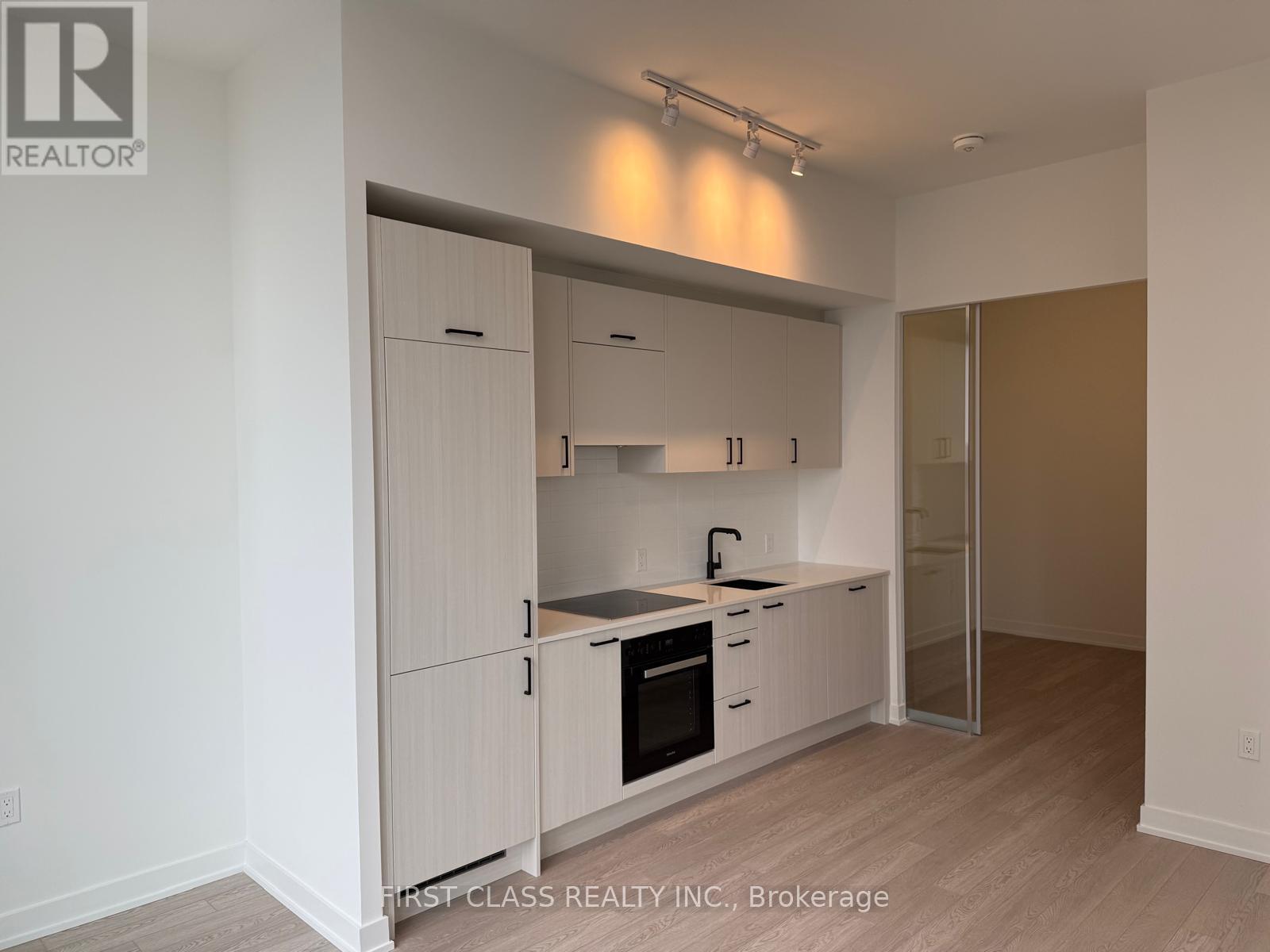 2701 - 1 Quarrington Lane, Toronto (Banbury-Don Mills), Ontario  M3C 0S4 - Photo 3 - C12929064