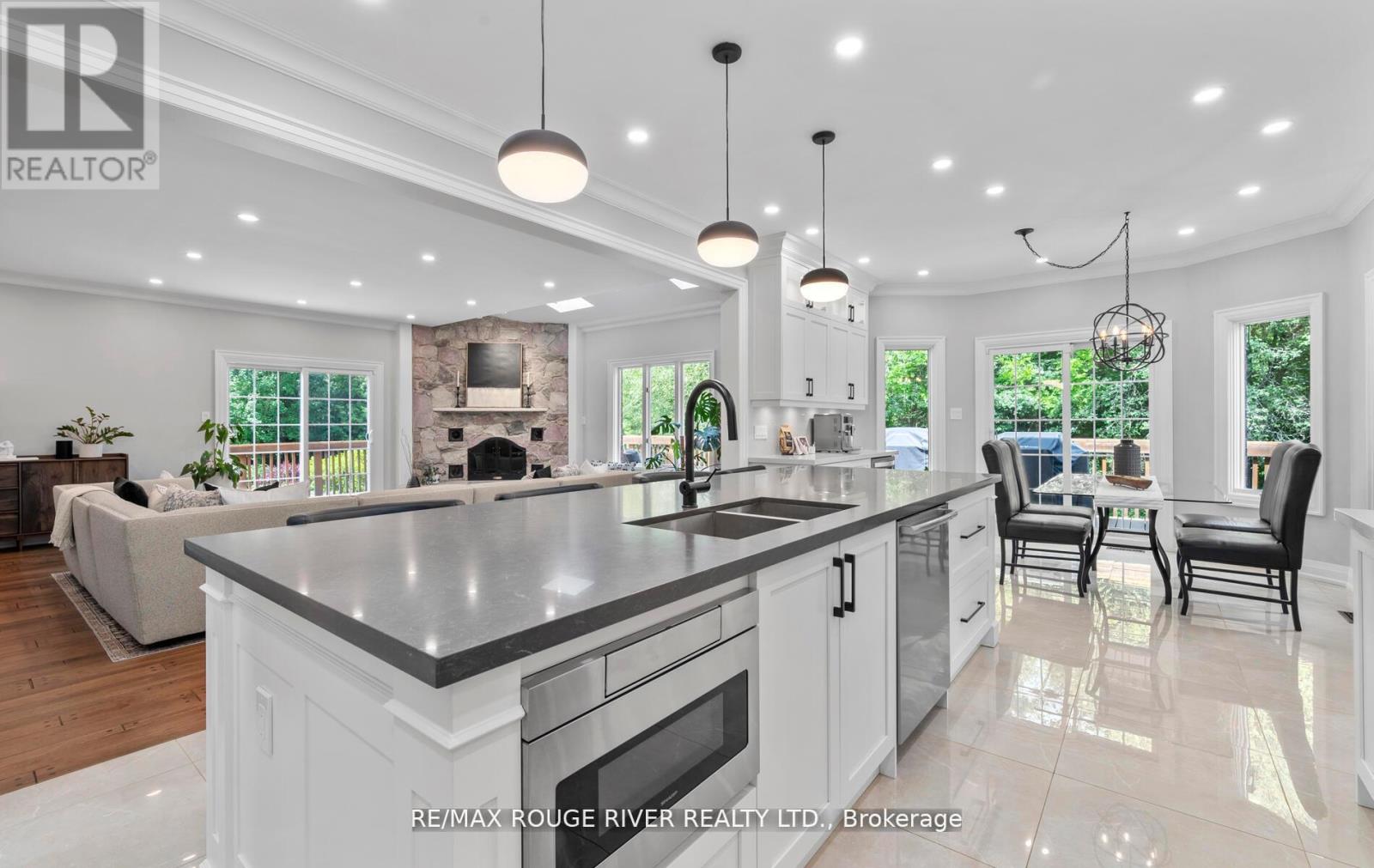 10 Kresia Lane, Clarington, Ontario  L1E 2G8 - Photo 10 - E12928826