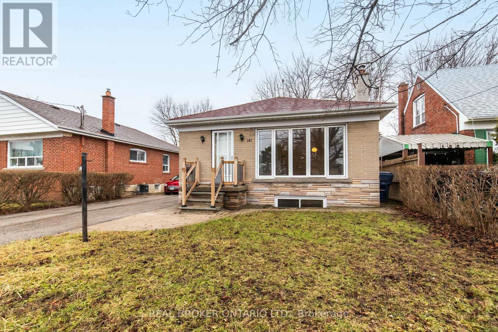 141 Ellesmere Road, Toronto, Ontario  M1R 4C3 - Photo 2 - E12928918