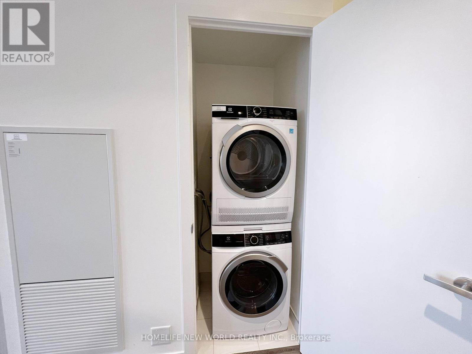 4802 - 138 Downes Street, Toronto, Ontario  M5E 0E4 - Photo 14 - C12797554