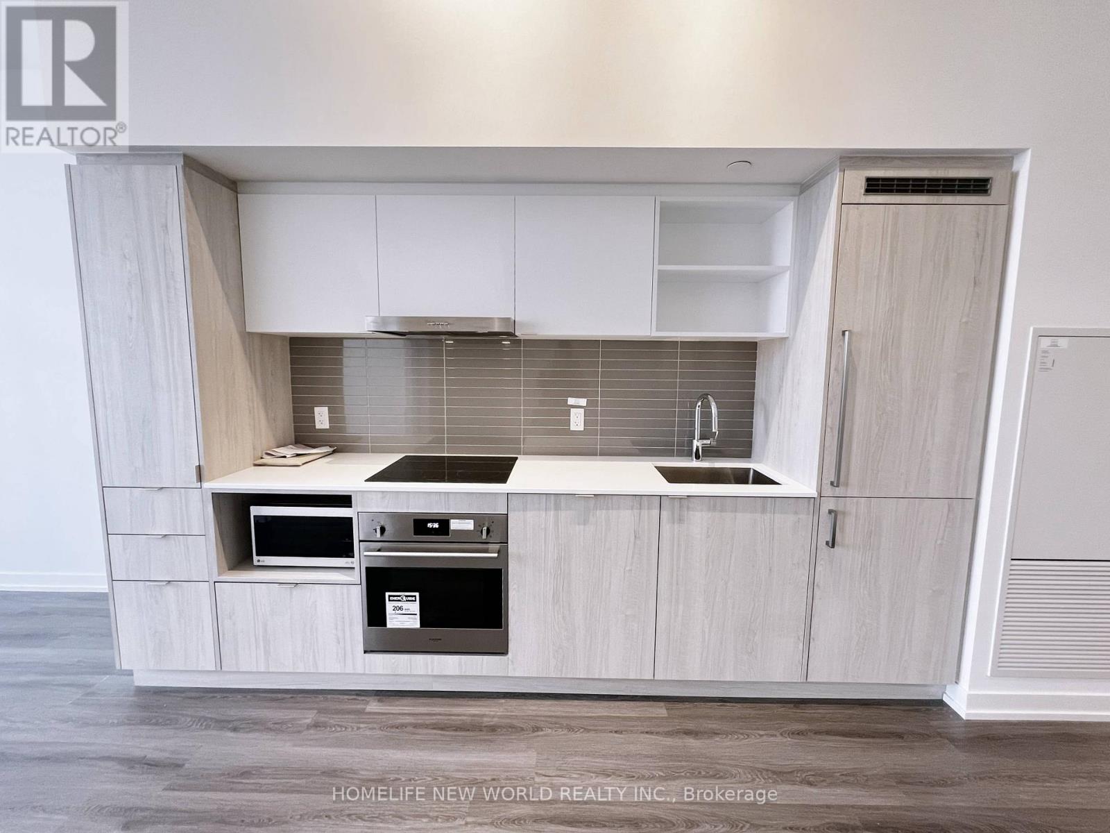 4802 - 138 Downes Street, Toronto, Ontario  M5E 0E4 - Photo 3 - C12797554