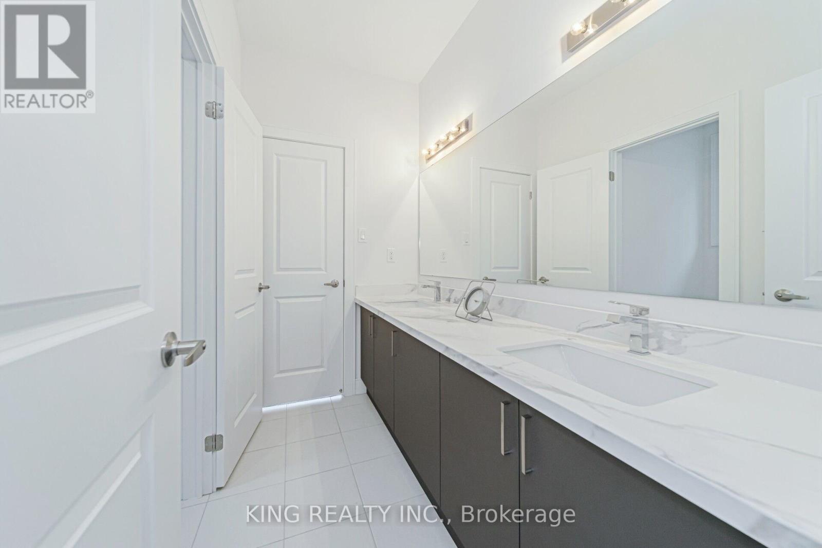 79 Big Canoe Drive, Georgina, Ontario  L0E 1R0 - Photo 47 - N12926918