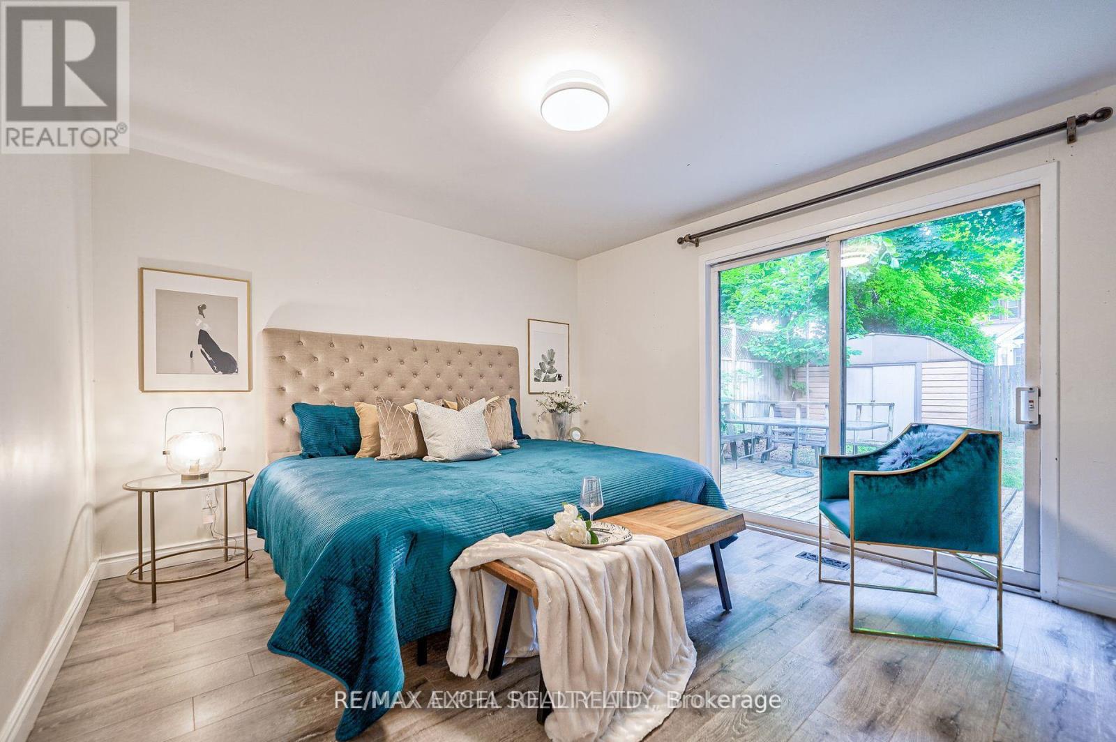 132 Glengarry Avenue, Toronto (Lawrence Park North), Ontario  M5M 1E2 - Photo 19 - C12895714