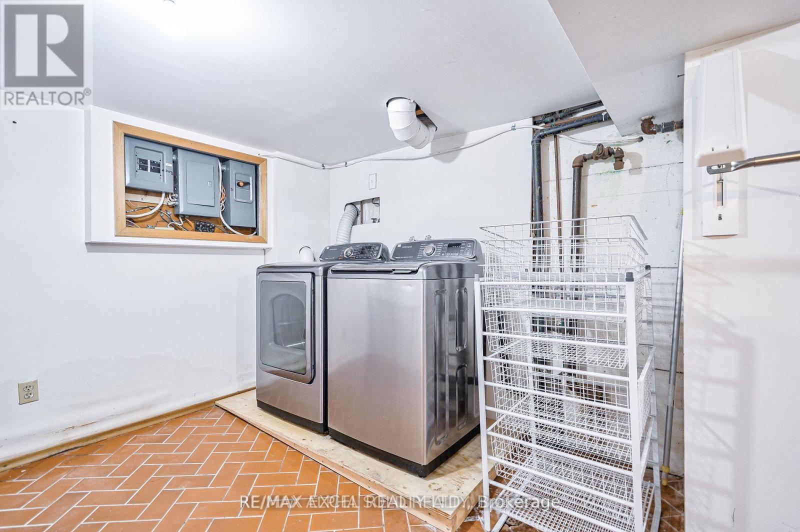 132 Glengarry Avenue, Toronto (Lawrence Park North), Ontario  M5M 1E2 - Photo 32 - C12895714