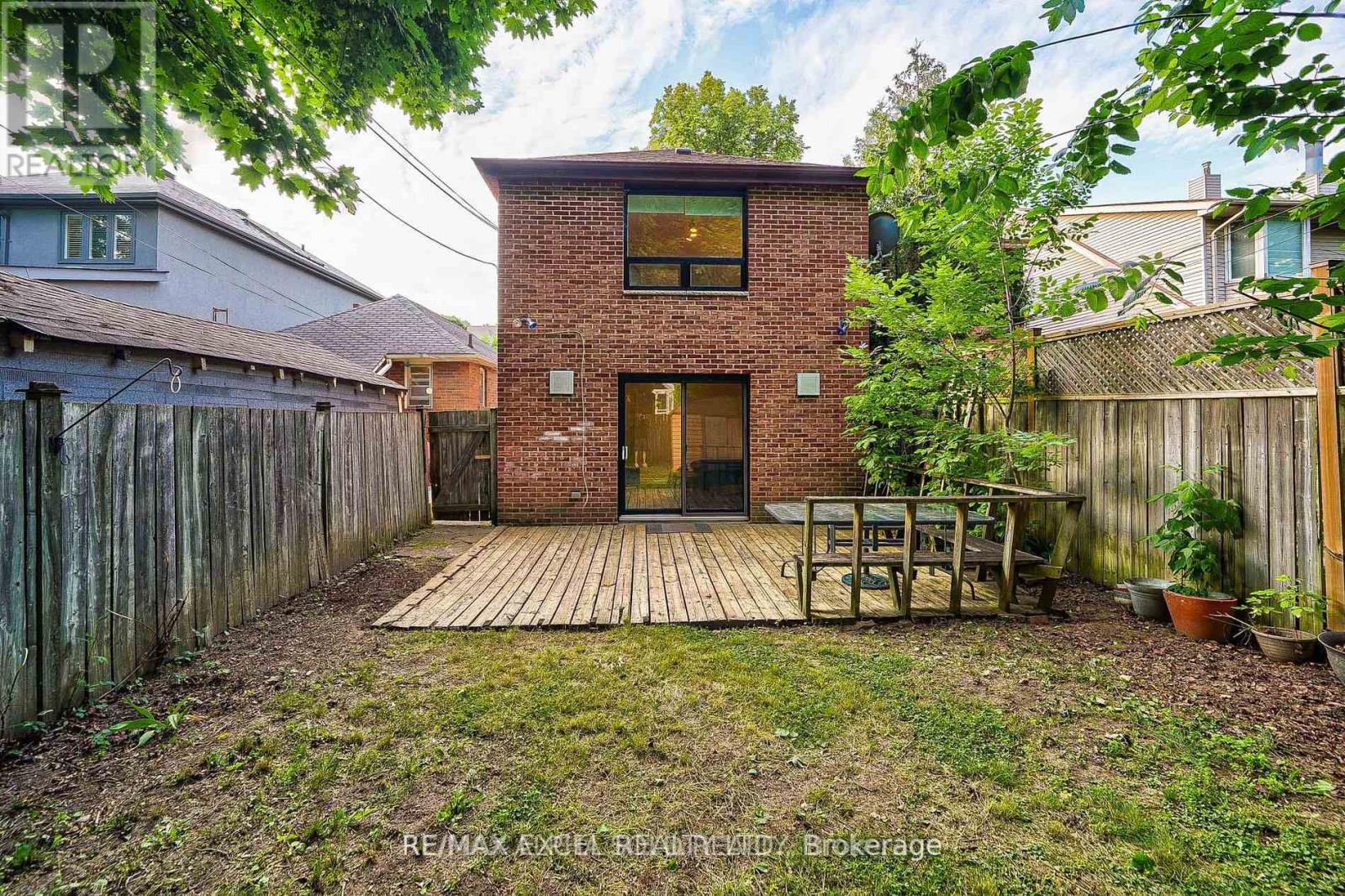 132 Glengarry Avenue, Toronto (Lawrence Park North), Ontario  M5M 1E2 - Photo 34 - C12895714