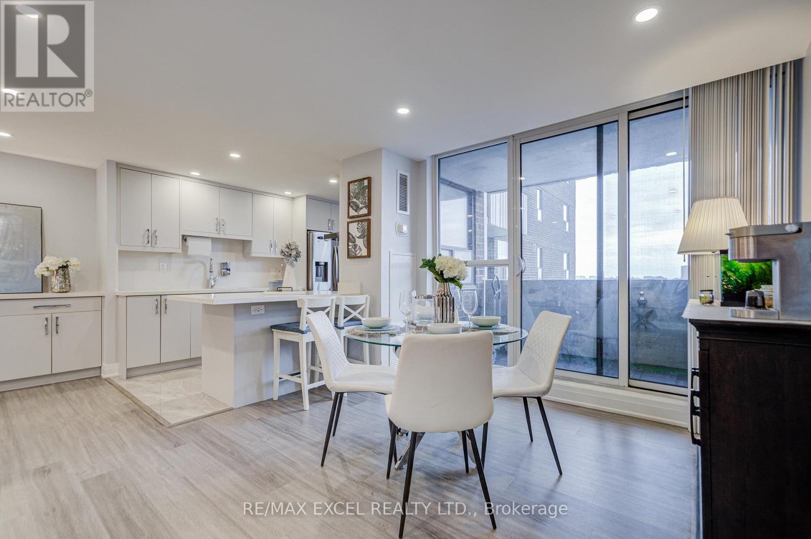 1801 - 5 Old Sheppard Avenue, Toronto, Ontario  M2J 4K3 - Photo 11 - C12909142