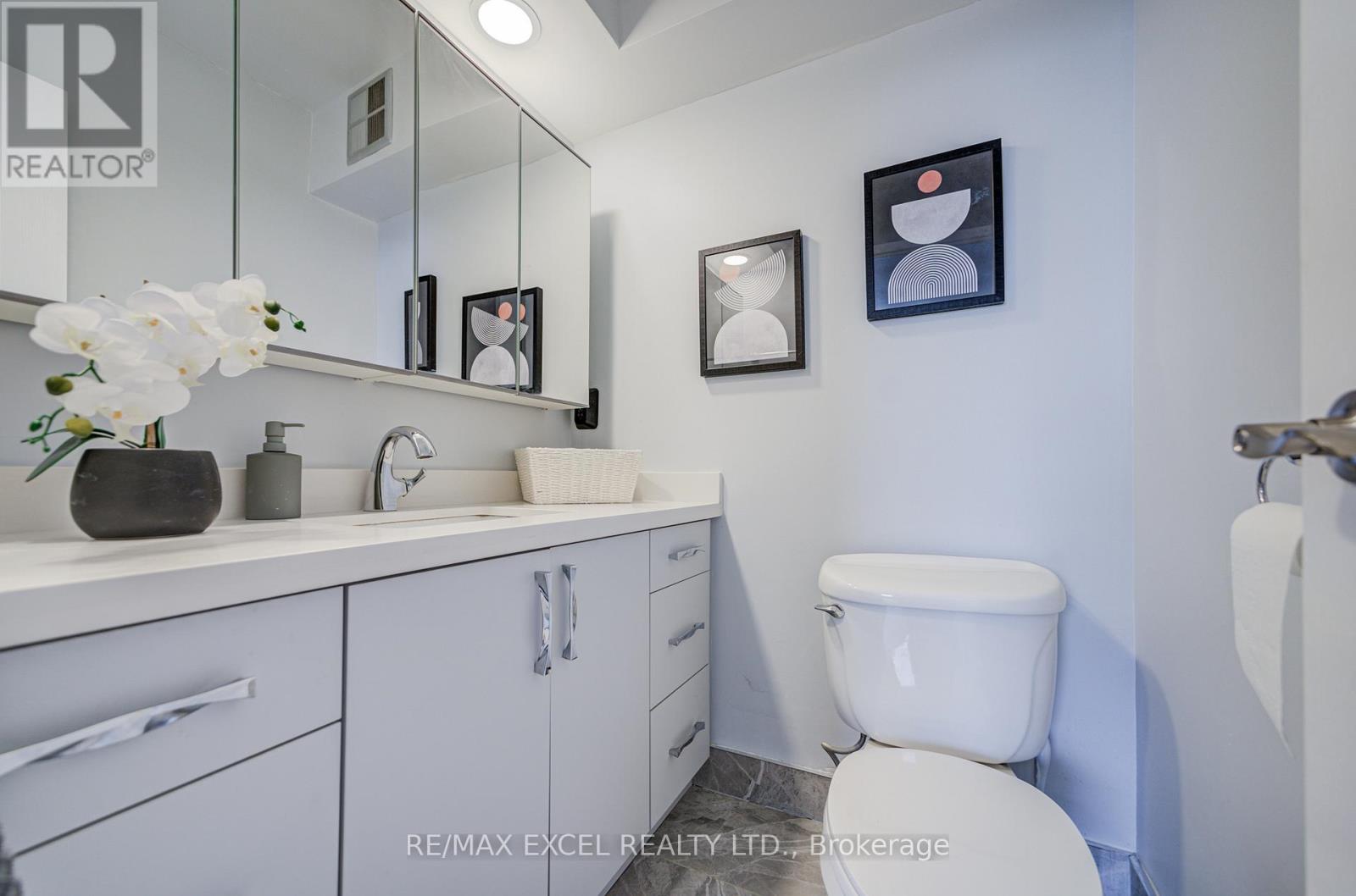 1801 - 5 Old Sheppard Avenue, Toronto, Ontario  M2J 4K3 - Photo 33 - C12909142