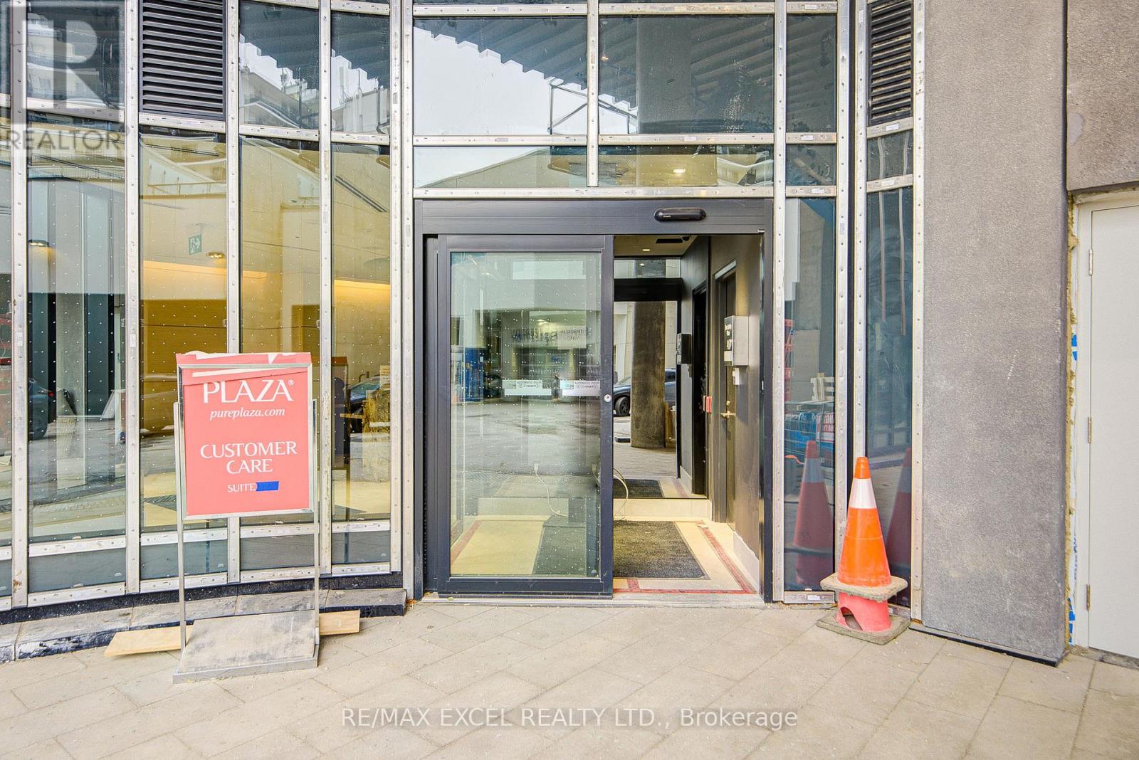 1011 - 5858 Yonge Street, Toronto, Ontario  M2M 0C6 - Photo 4 - C12909696