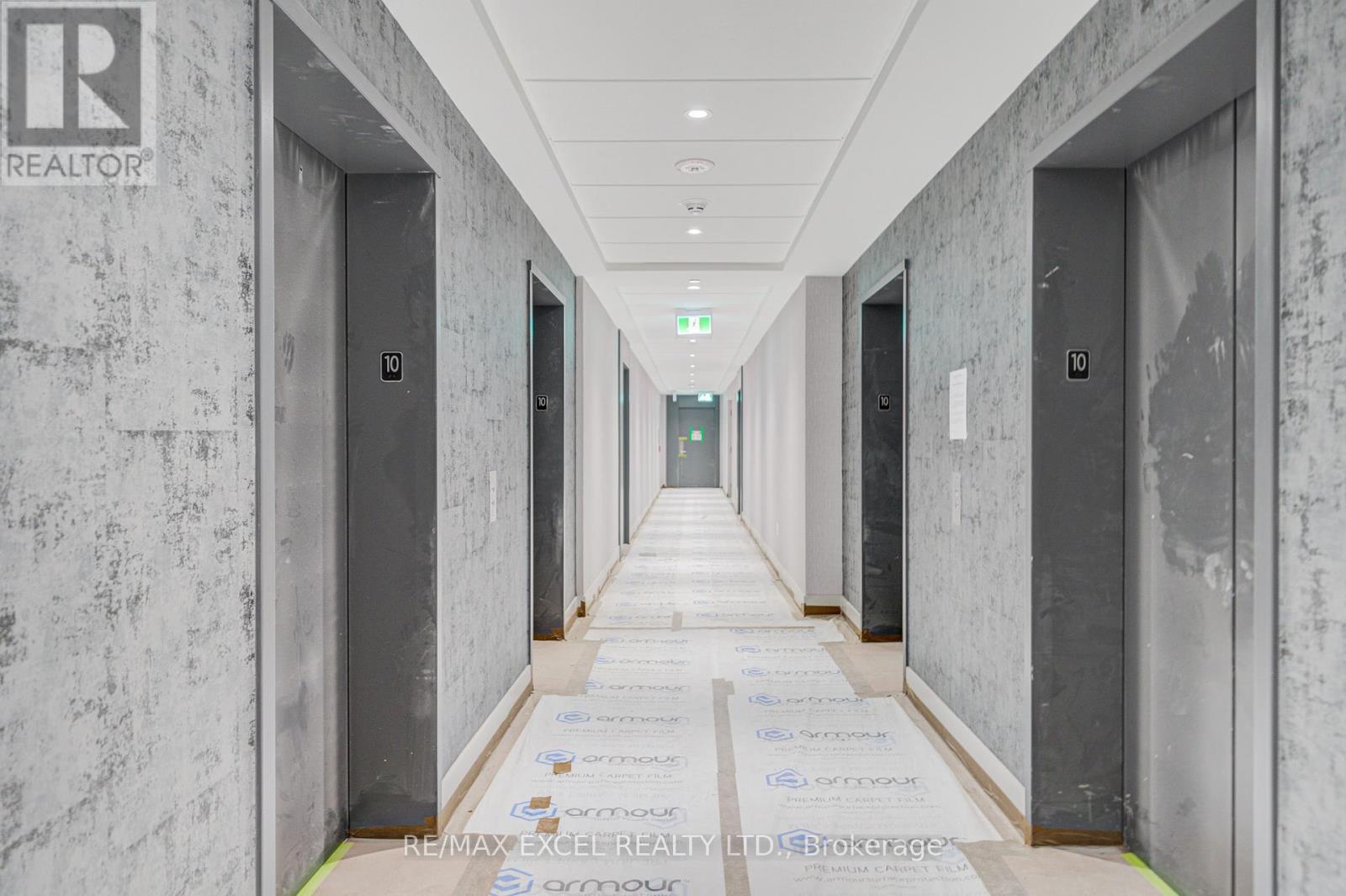 1011 - 5858 Yonge Street, Toronto, Ontario  M2M 0C6 - Photo 3 - C12909696