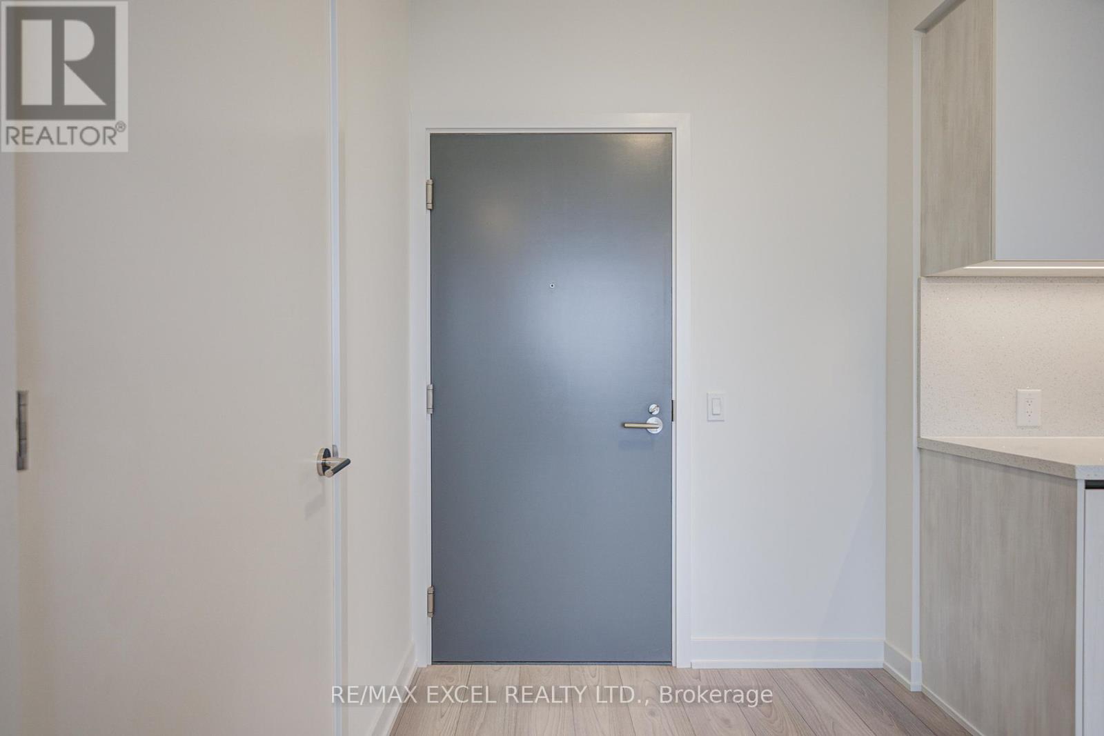 1011 - 5858 Yonge Street, Toronto, Ontario  M2M 0C6 - Photo 7 - C12909696