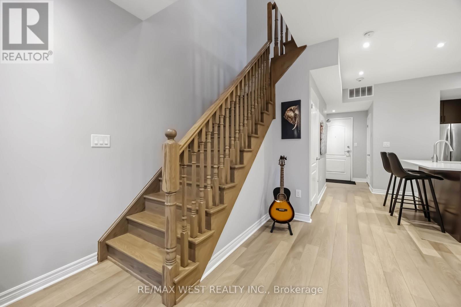 32 - 3905 Major Mackenzie Drive, Vaughan (Vellore Village), Ontario  L4H 4J9 - Photo 18 - N12928746