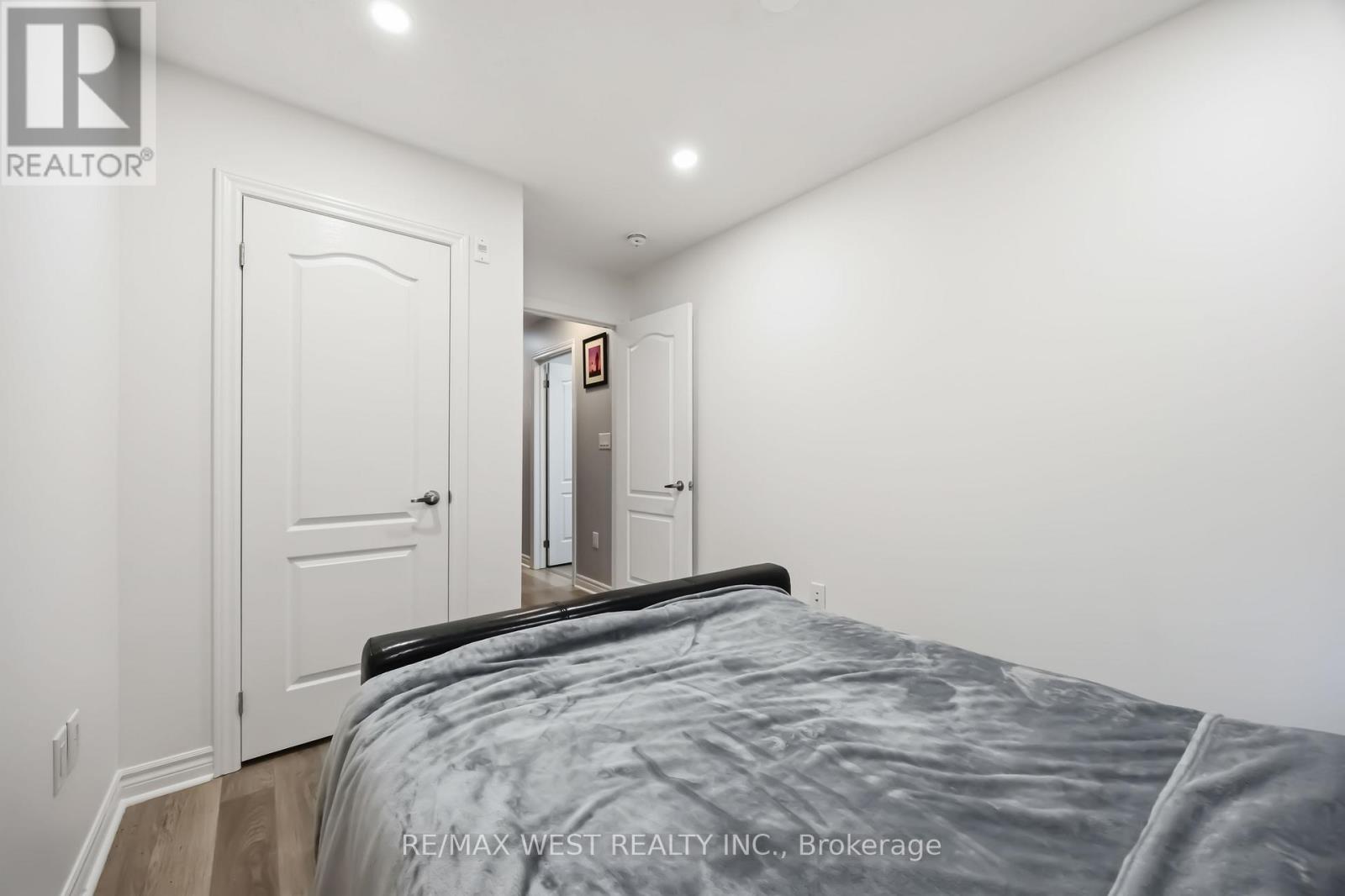 32 - 3905 Major Mackenzie Drive, Vaughan (Vellore Village), Ontario  L4H 4J9 - Photo 27 - N12928746