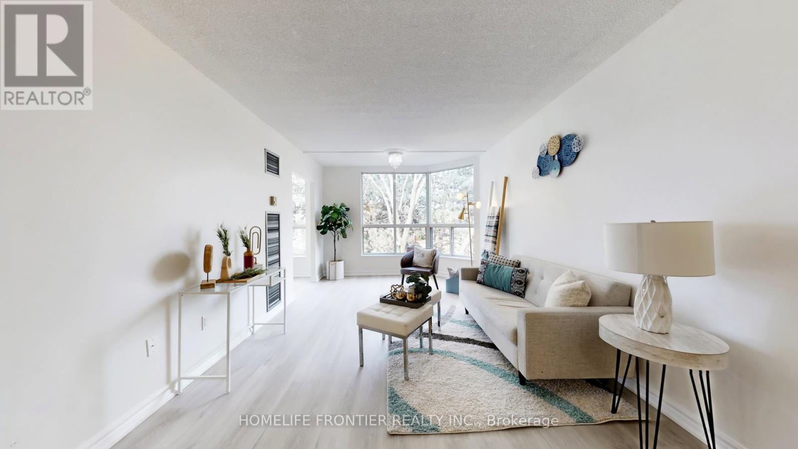 306 - 9 CHALMERS ROAD, Richmond Hill, Ontario