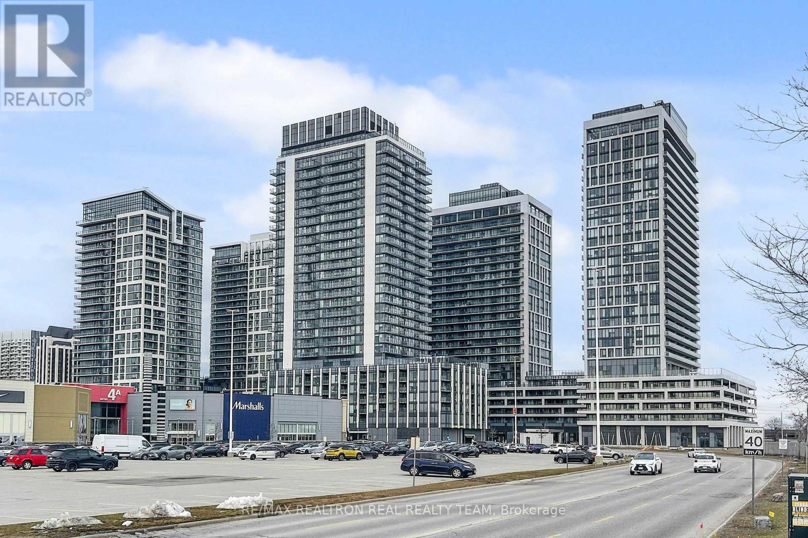 207 - 8960 JANE STREET, Vaughan, Ontario