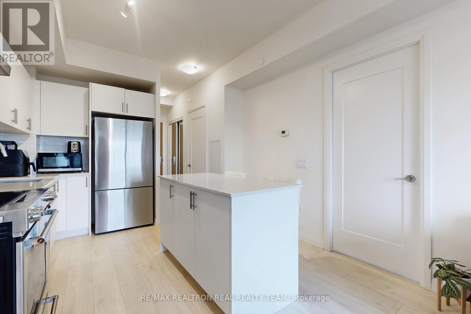 207 - 8960 Jane Street, Vaughan (Vellore Village), Ontario  L4K 2M9 - Photo 16 - N12928754