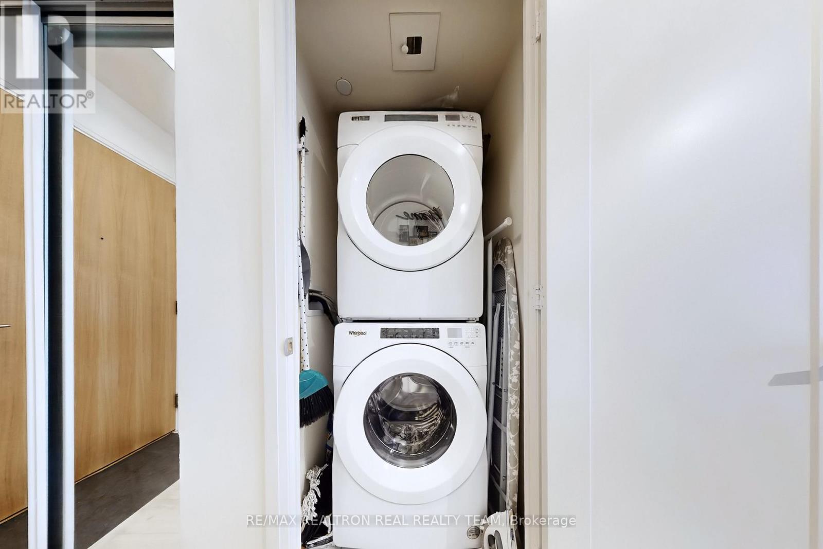 207 - 8960 Jane Street, Vaughan (Vellore Village), Ontario  L4K 2M9 - Photo 24 - N12928754