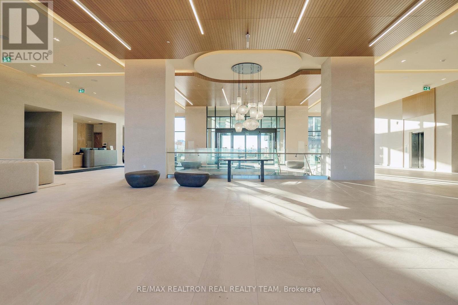 207 - 8960 Jane Street, Vaughan (Vellore Village), Ontario  L4K 2M9 - Photo 6 - N12928754