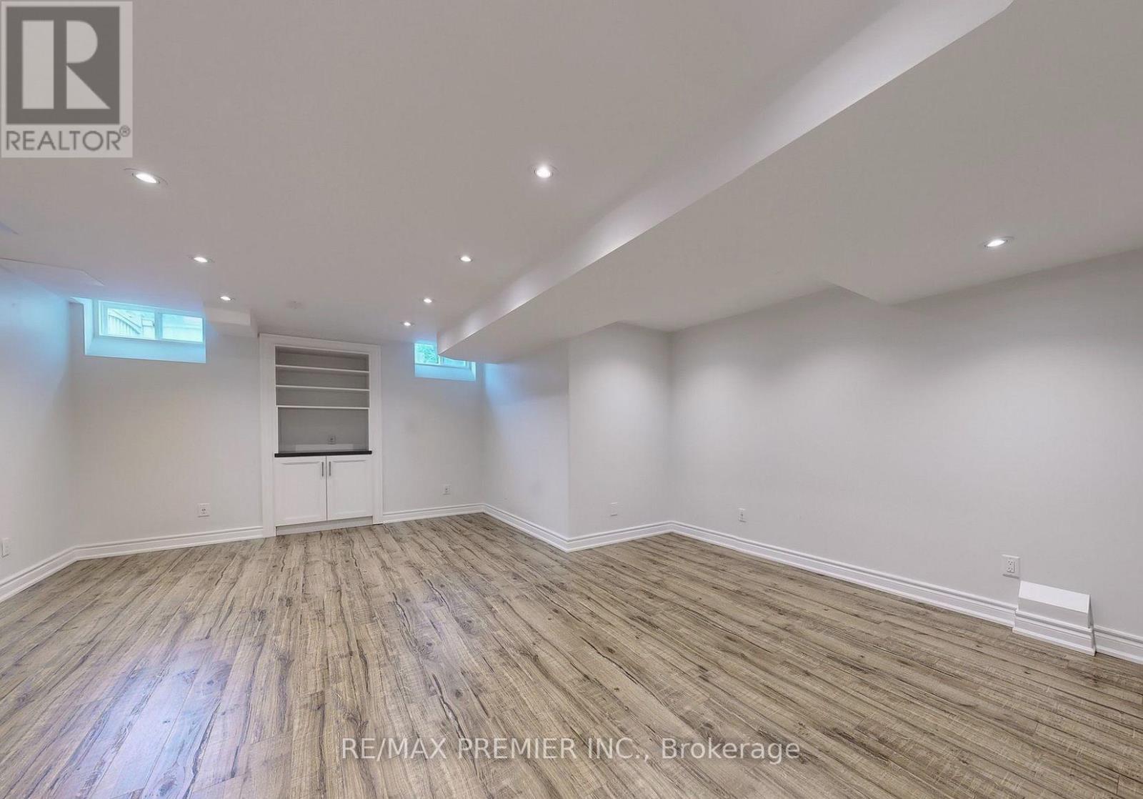 422 Lady Nadia Drive, Vaughan, Ontario  L6A 4E8 - Photo 16 - N12928812