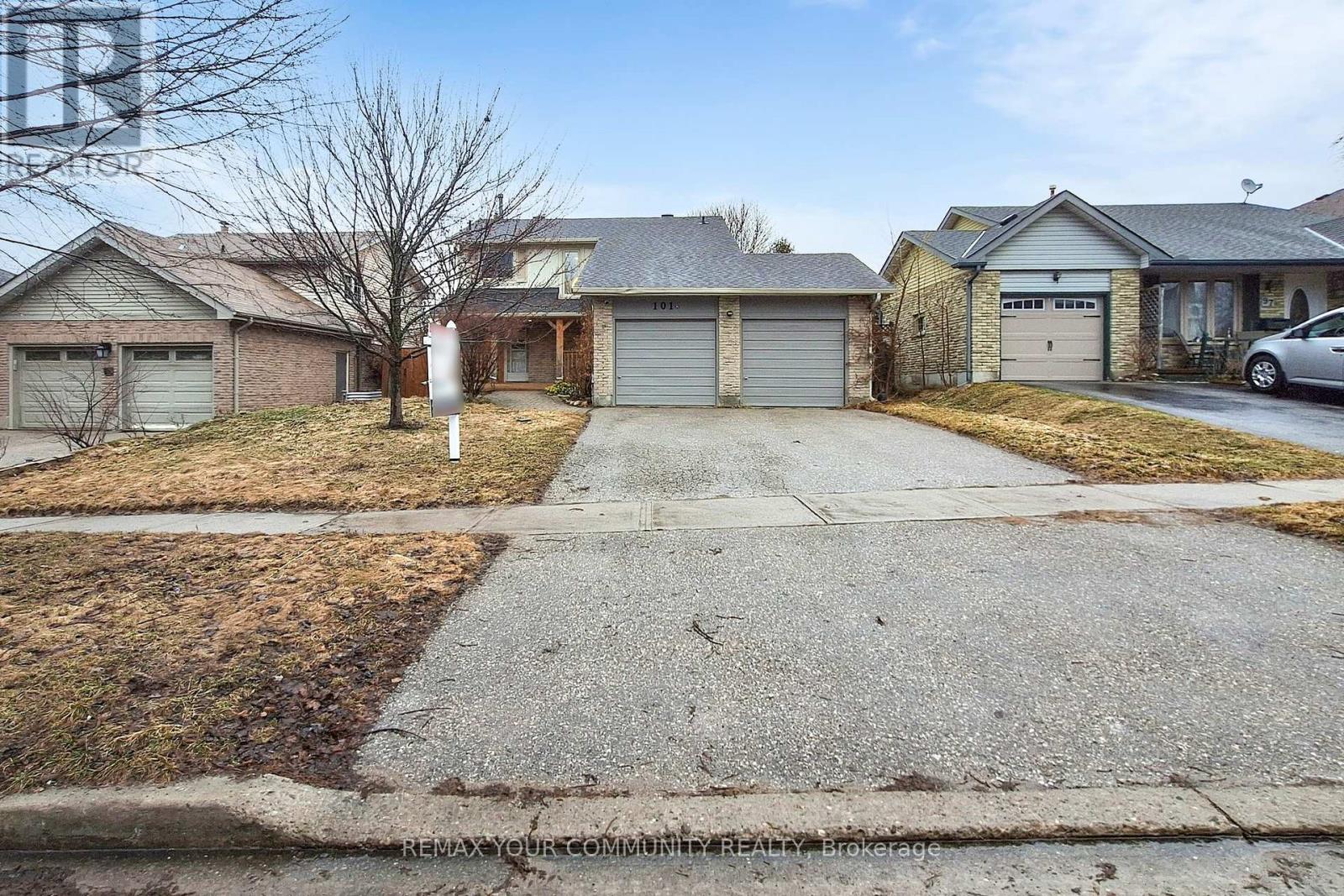 101 ASHTON ROAD, Newmarket, Ontario