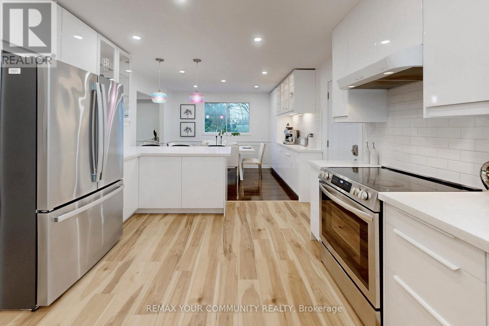 101 Ashton Road, Newmarket, Ontario  L3Y 5R6 - Photo 12 - N12928868