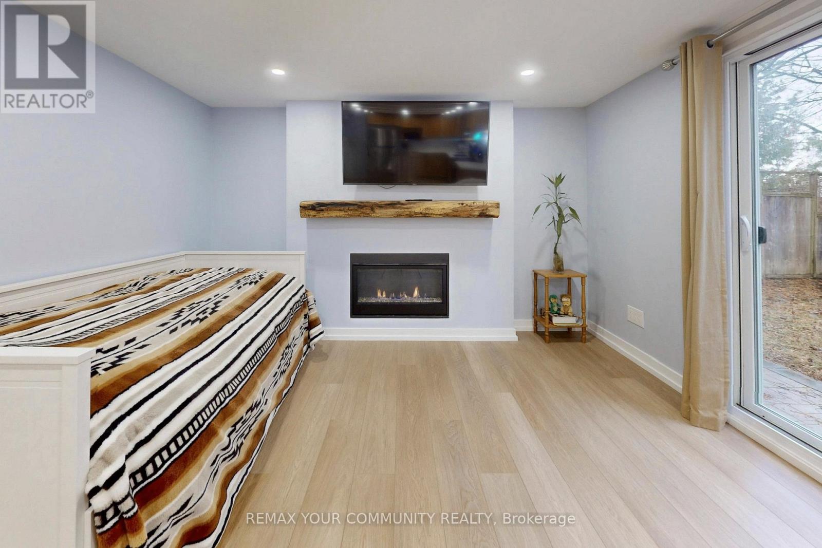 101 Ashton Road, Newmarket, Ontario  L3Y 5R6 - Photo 41 - N12928868