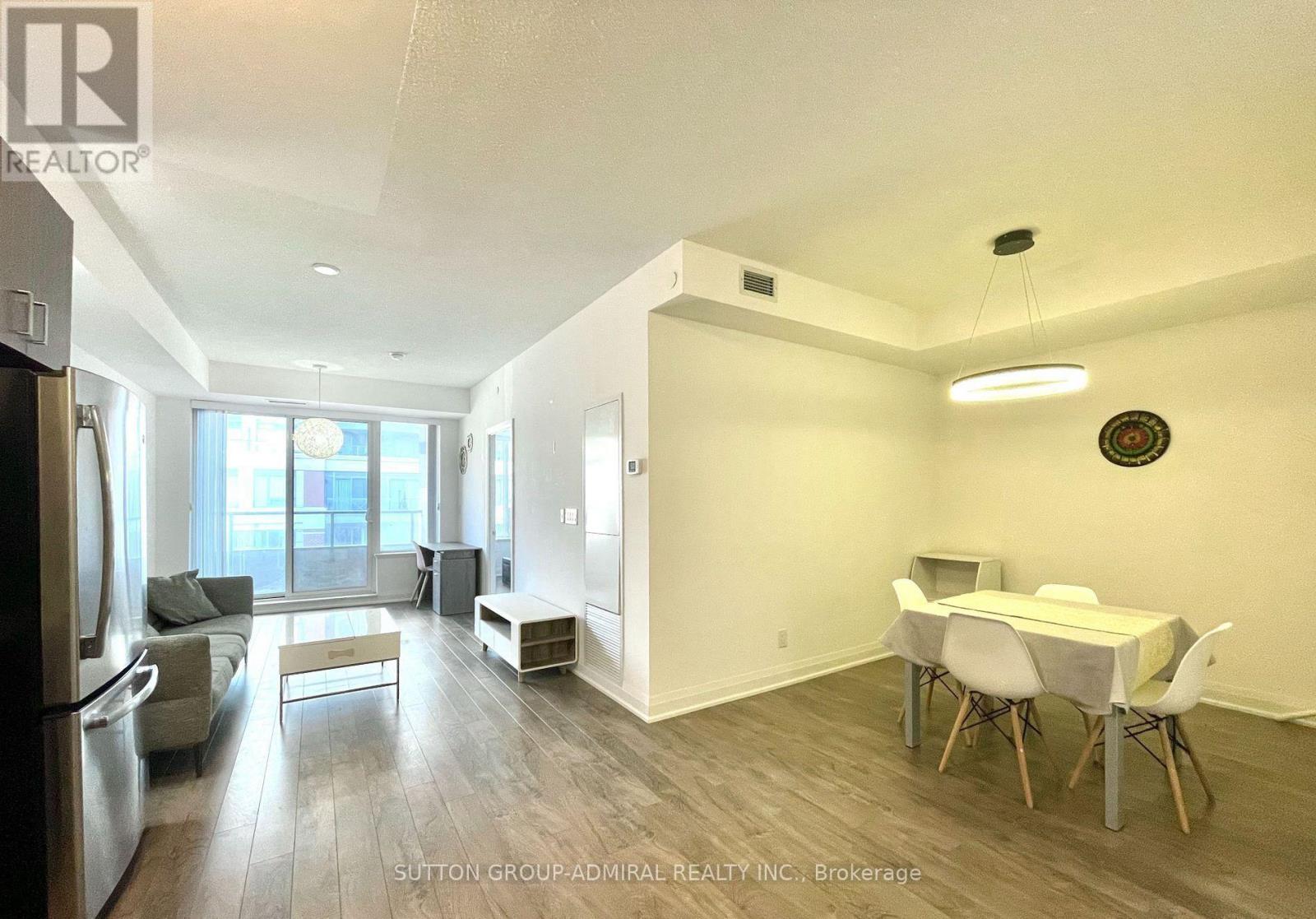 310 - 18 Uptown Drive, Markham (Unionville), Ontario  L3R 5M5 - Photo 4 - N12928894