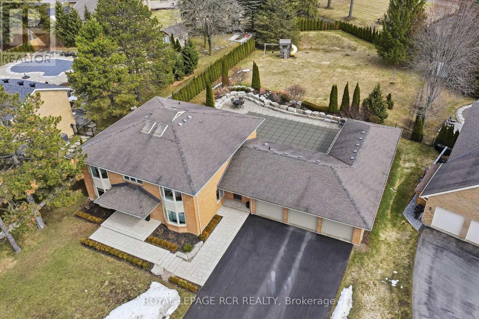 87 Mcclure Drive, King (King City), Ontario  L7B 1B9 - Photo 46 - N12928928