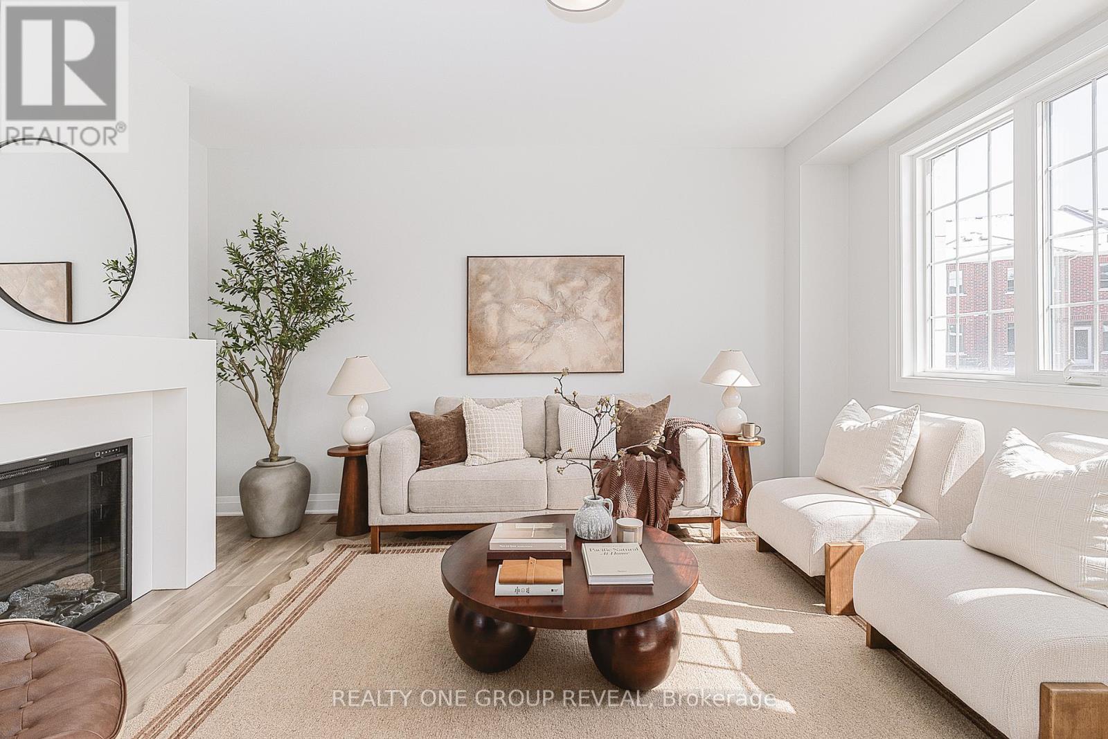 27 Moss Drive, Markham, Ontario  L6C 1N3 - Photo 14 - N12928946