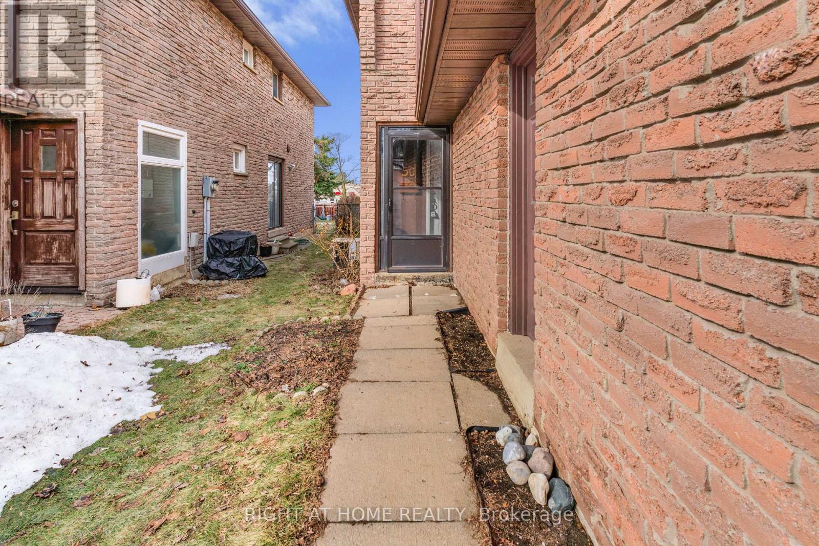 50 Fullerton Crescent, Markham (Milliken Mills West), Ontario  L3R 3G5 - Photo 2 - N12929000