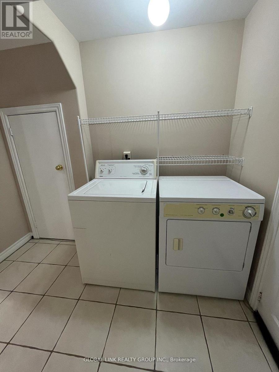 Basement - 166 Valentina Drive, Markham (Village Green-South Unionville), Ontario  L3R 4R8 - Photo 10 - N12929034