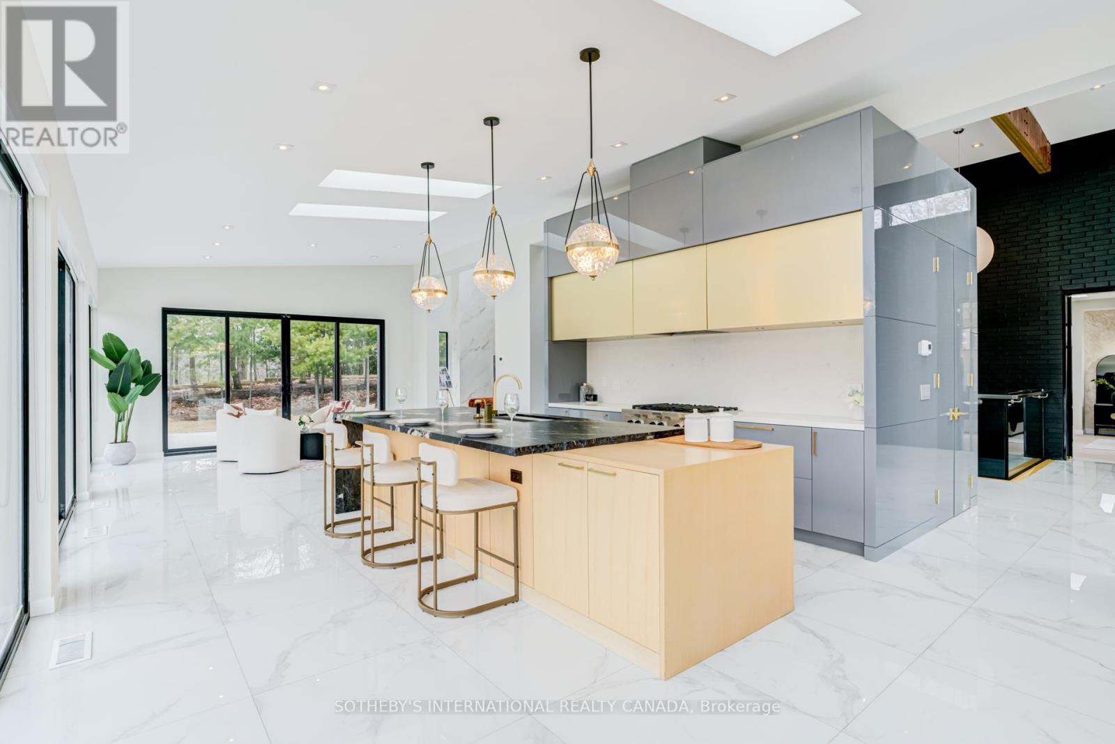 4599 Langstaff Road, Vaughan, Ontario  L4L 2B2 - Photo 12 - N12929058