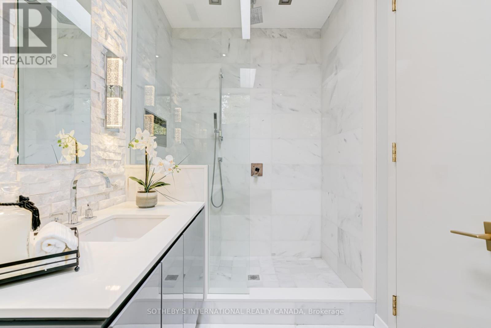 4599 Langstaff Road, Vaughan, Ontario  L4L 2B2 - Photo 21 - N12929058