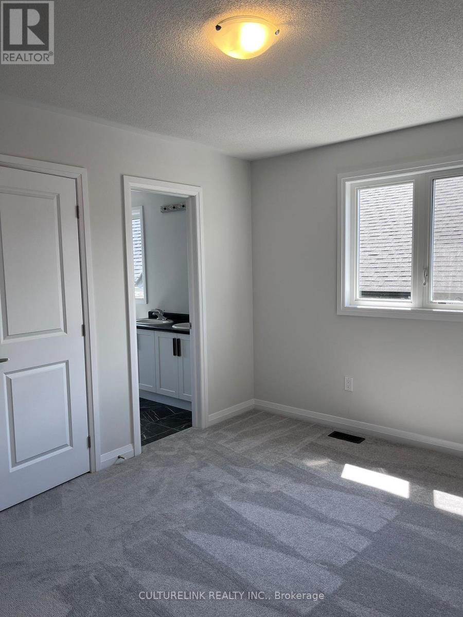 1426 Stovell Crescent, Innisfil (Lefroy), Ontario  L0L 1W0 - Photo 22 - N12929070