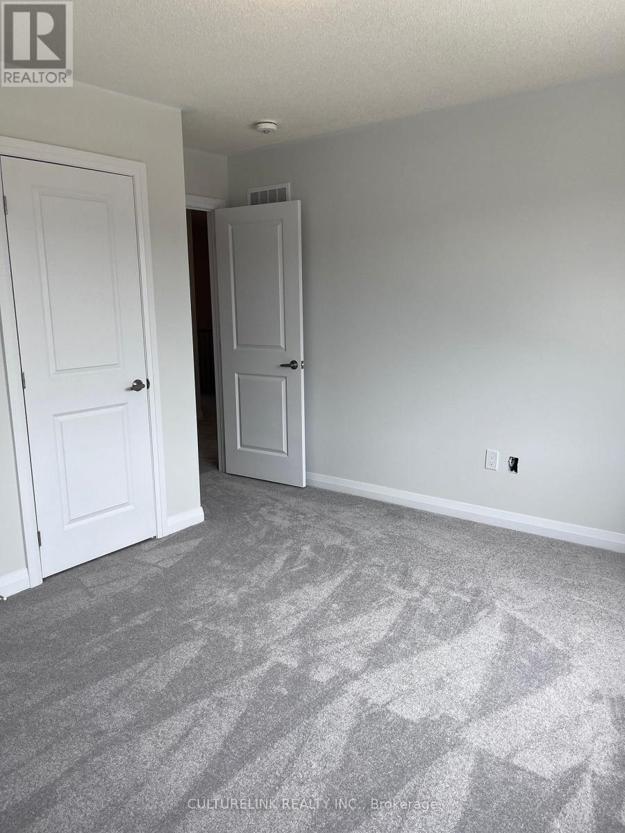 1426 Stovell Crescent, Innisfil (Lefroy), Ontario  L0L 1W0 - Photo 23 - N12929070